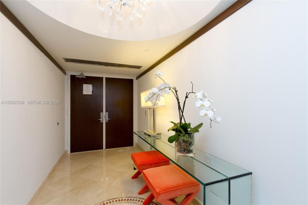 For Rent: $18,000 (3 beds, 3 baths, 2010 Square Feet)