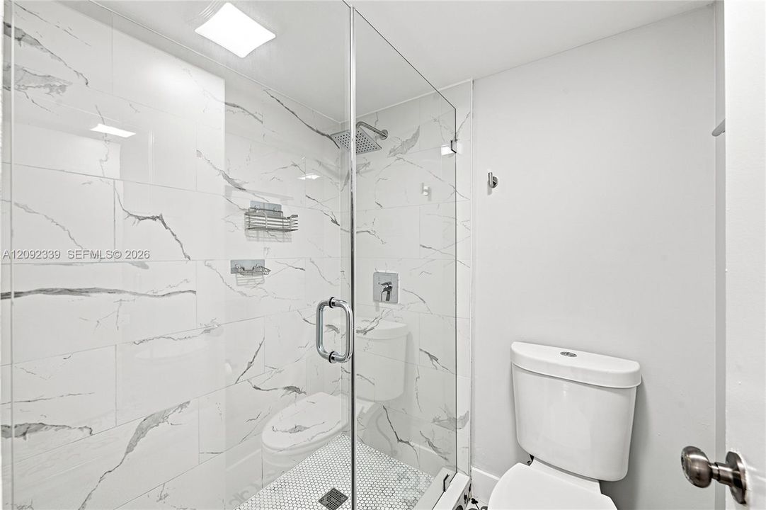 В аренду: $2,300 (2 спален, 2 ванн, 1100 Квадратных фут)