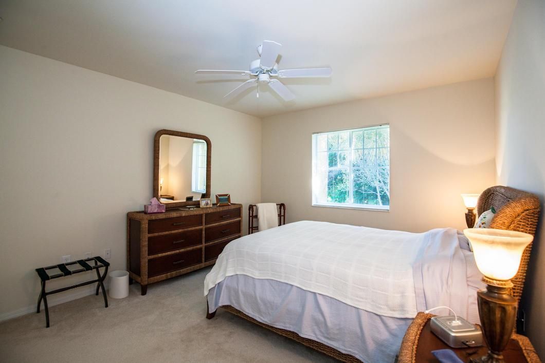 M Bed 1