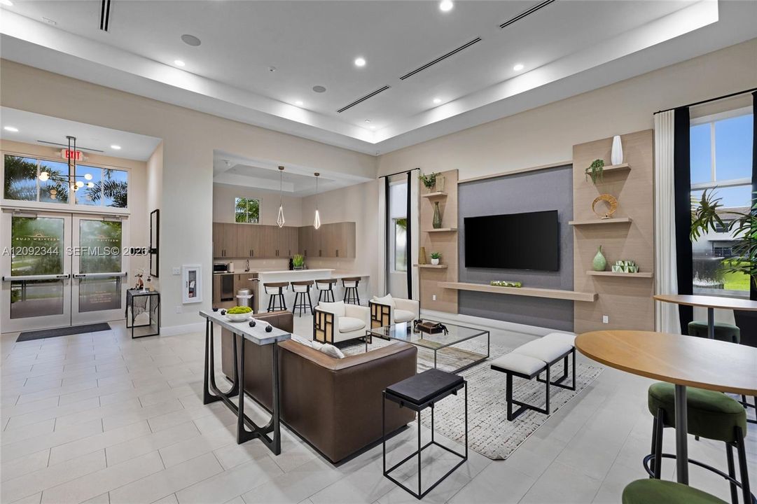 For Rent: $3,200 (3 beds, 2 baths, 1612 Square Feet)