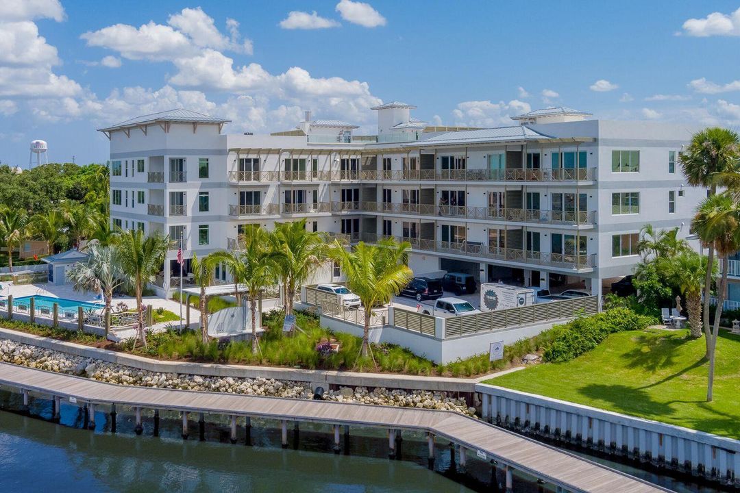 41 SW Seminole Street 410 39