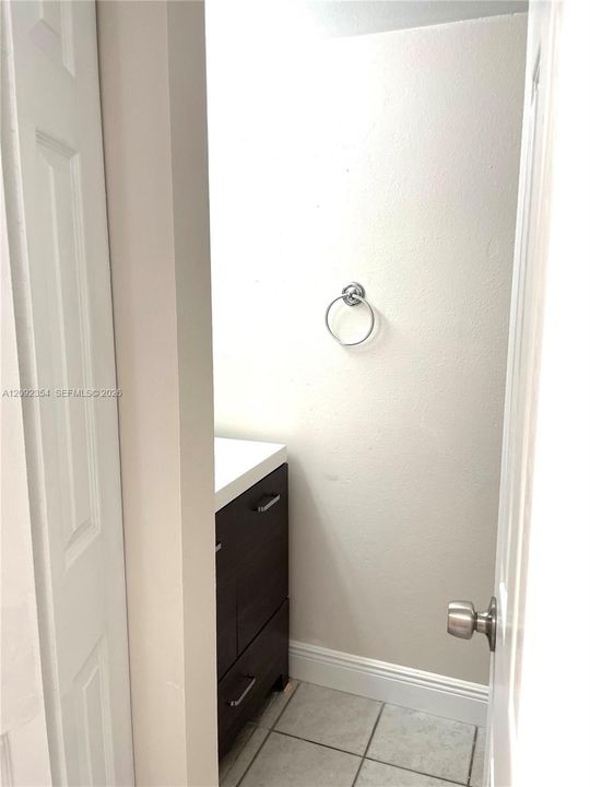 For Rent: $3,100 (3 beds, 2 baths, 1650 Square Feet)