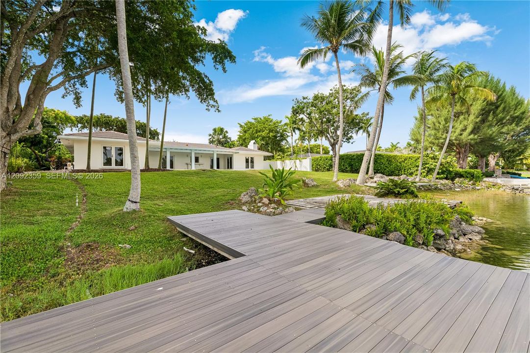 For Rent: $14,000 (5 beds, 3 baths, 3980 Square Feet)