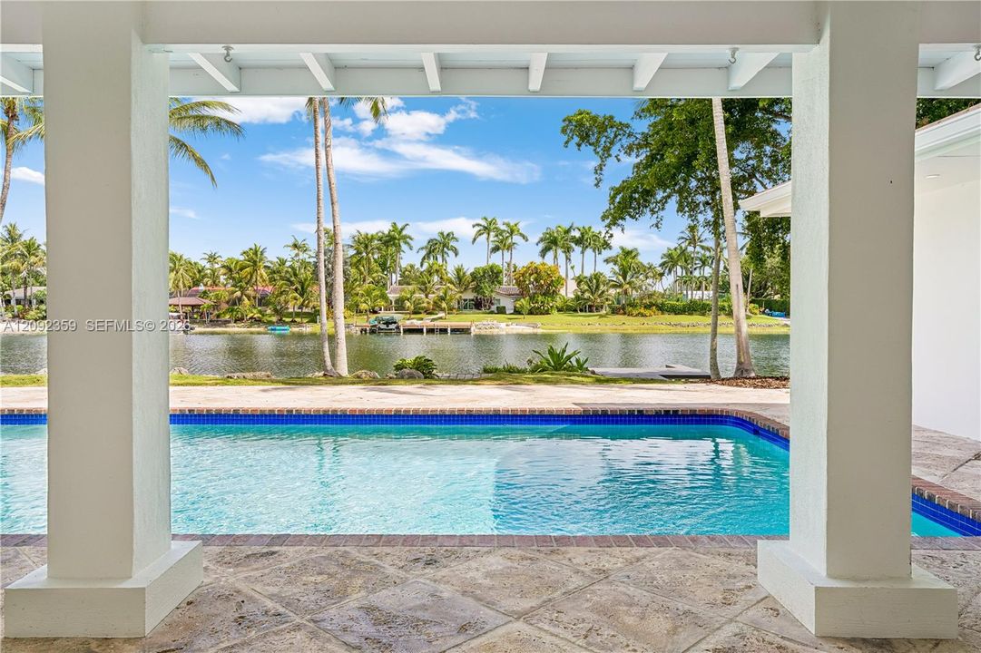 For Rent: $14,000 (5 beds, 3 baths, 3980 Square Feet)