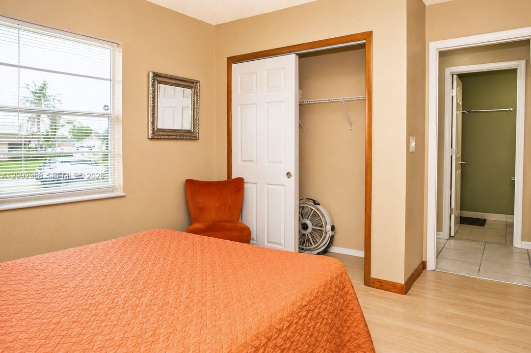 For Rent: $2,995 (3 beds, 2 baths, 1056 Square Feet)