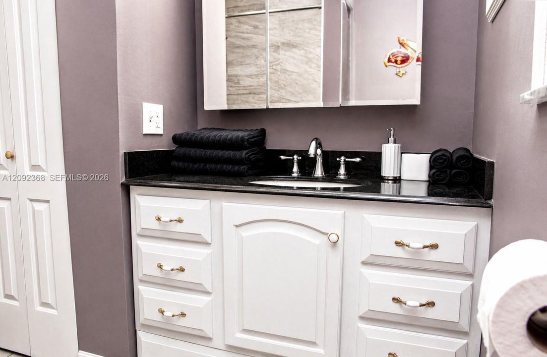 For Rent: $2,995 (3 beds, 2 baths, 1056 Square Feet)