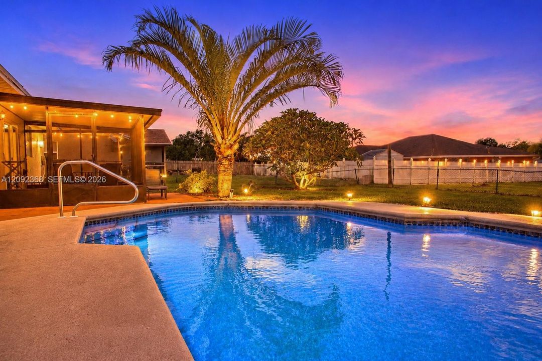 For Rent: $2,995 (3 beds, 2 baths, 1056 Square Feet)