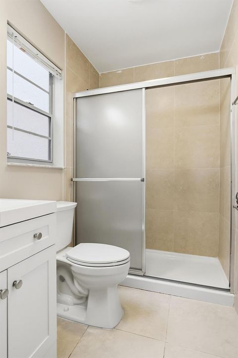 581-NW-47TH-AVE-33445-029