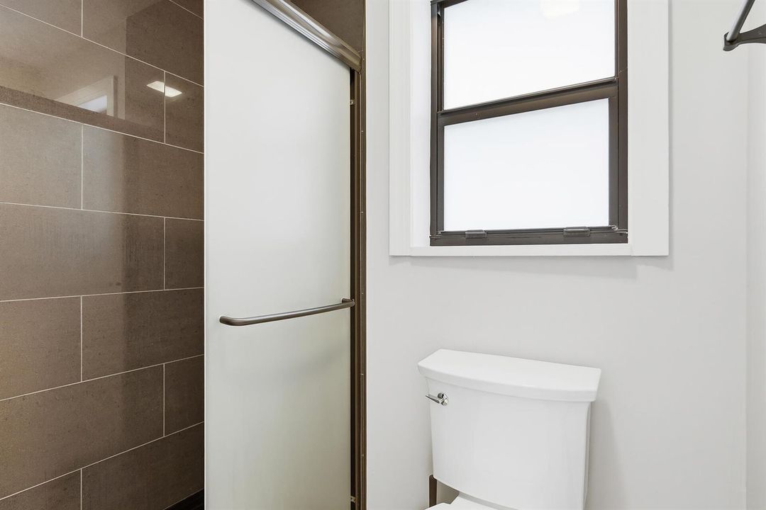 581-NW-47TH-AVE-33445-025