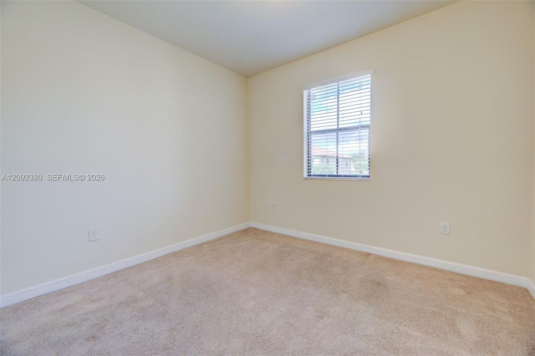 For Sale: $545,000 (4 beds, 2 baths, 1862 Square Feet)
