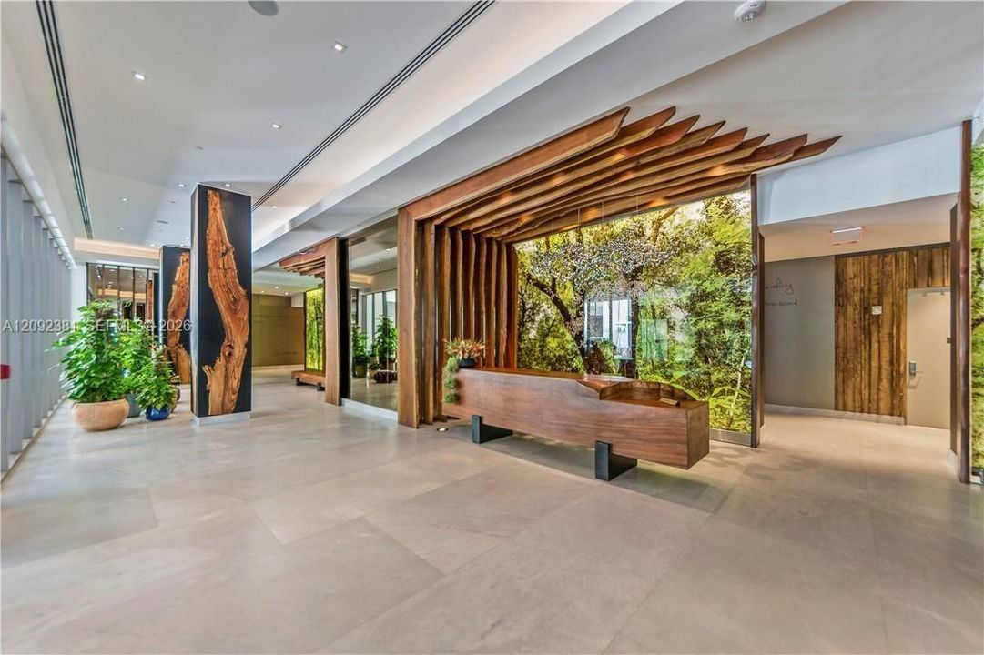 For Sale: $1,495,000 (2 beds, 3 baths, 1283 Square Feet)