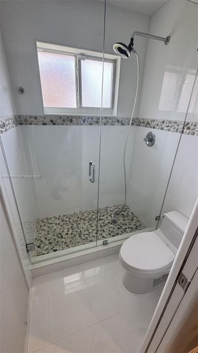 На продажу: $675,000 (3 спален, 2 ванн, 1605 Квадратных фут)