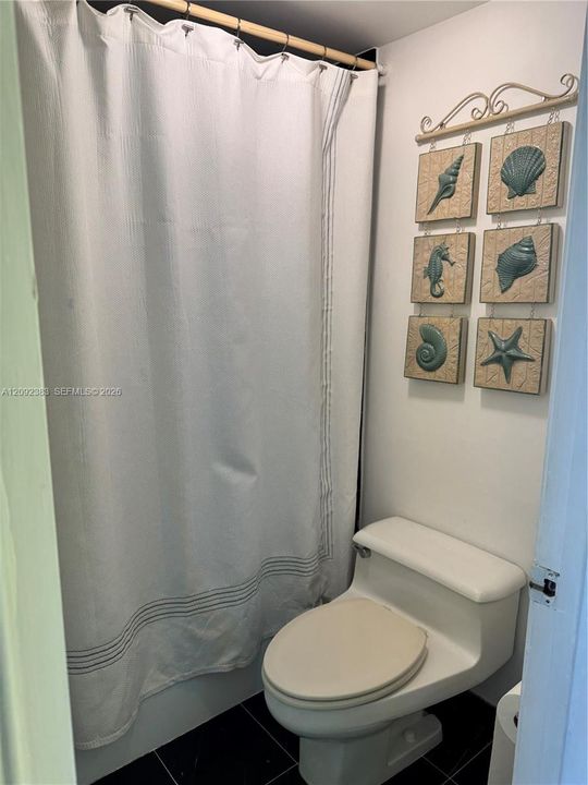 For Rent: $3,600 (2 beds, 2 baths, 1190 Square Feet)