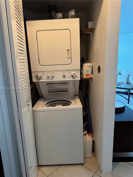 For Rent: $3,600 (2 beds, 2 baths, 1190 Square Feet)