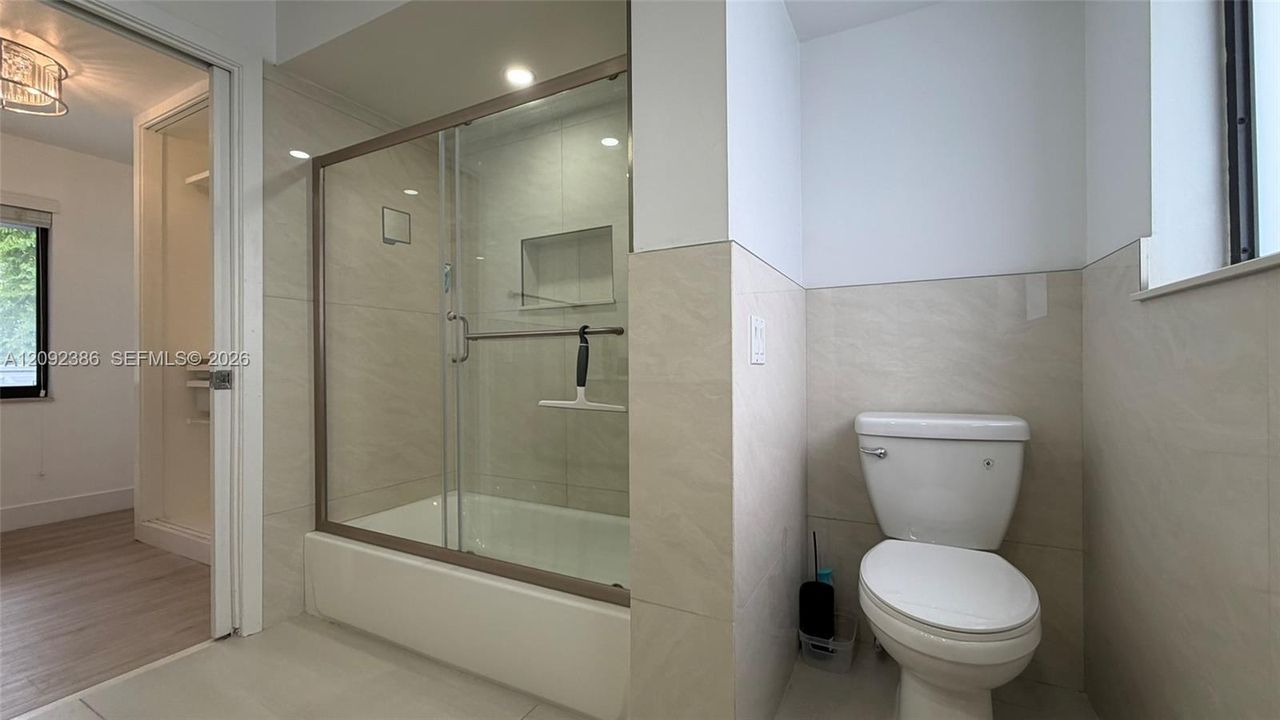 В аренду: $6,400 (4 спален, 3 ванн, 2657 Квадратных фут)