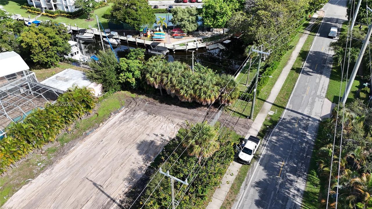 For Sale: $840,000 (0.20 acres)