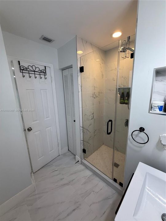 For Sale: $610,000 (3 beds, 2 baths, 1577 Square Feet)