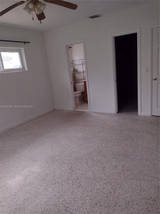 Недавно арендовано: $2,400 (2 спален, 1 ванн, 1589 Квадратных фут)