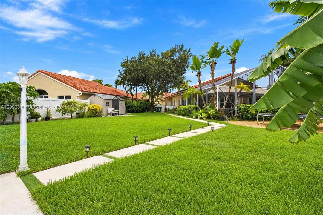 Huge back yard!!!