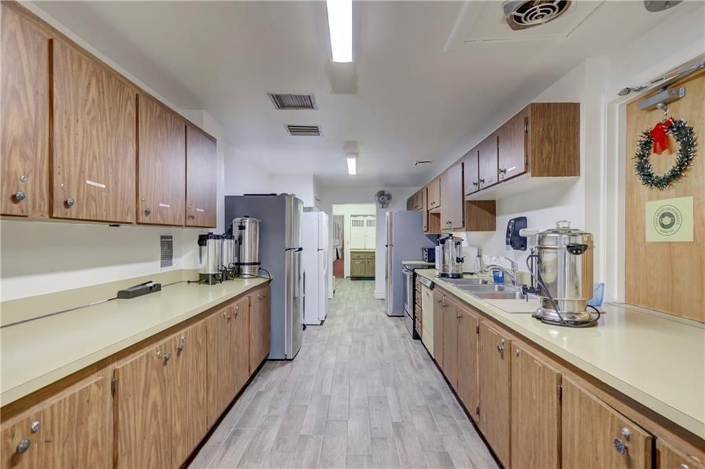 PARTY KITCHEN AT CLUBHOUSE