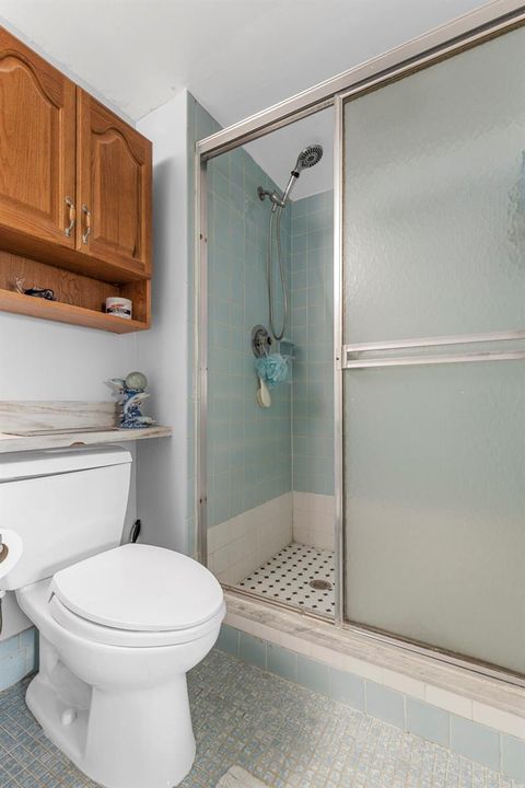 MAIN BATH