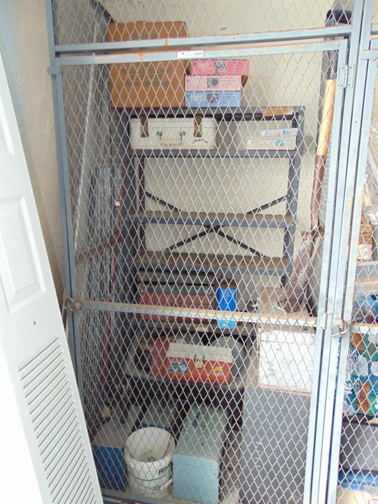 STORAGE LOCKER