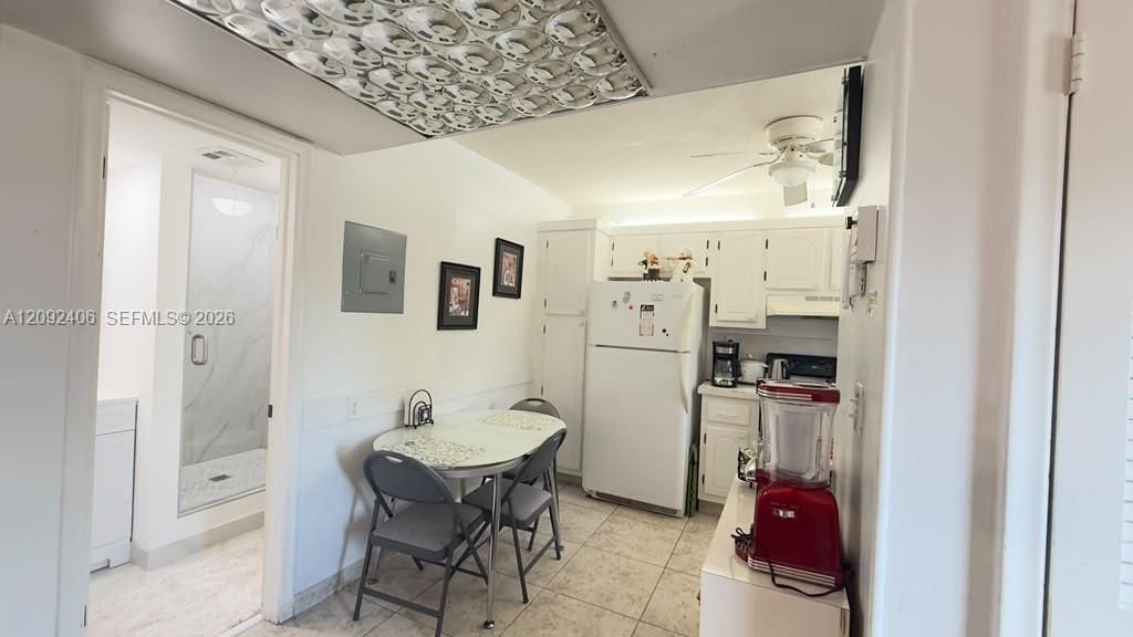 En Renta: $2,700 (2 camas, 2 baños, 1050 Pies cuadrados)