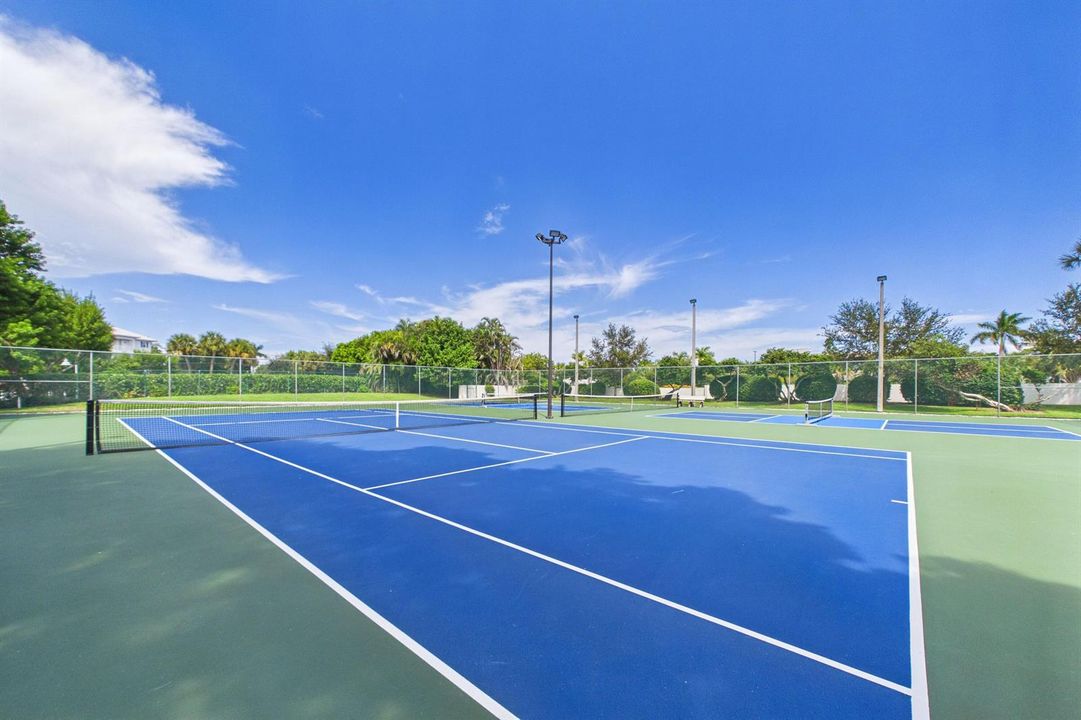 Tennis & Pickleball courts