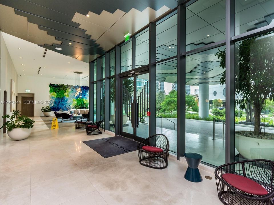 For Sale: $869,500 (1 beds, 2 baths, 1055 Square Feet)