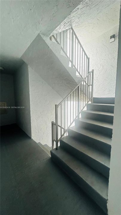 На продажу: $183,000 (1 спален, 1 ванн, 654 Квадратных фут)