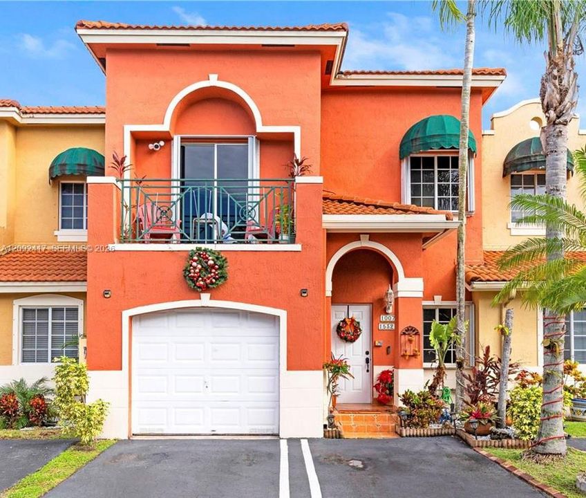 For Sale: $470,000 (4 beds, 2 baths, 1700 Square Feet)