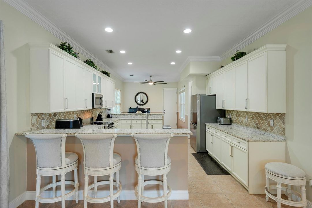 Kitchen- family room view