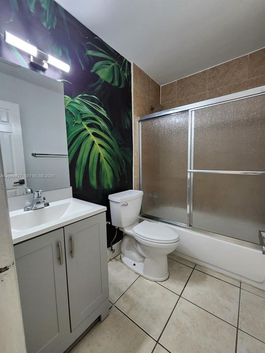 На продажу: $430,000 (4 спален, 2 ванн, 1312 Квадратных фут)