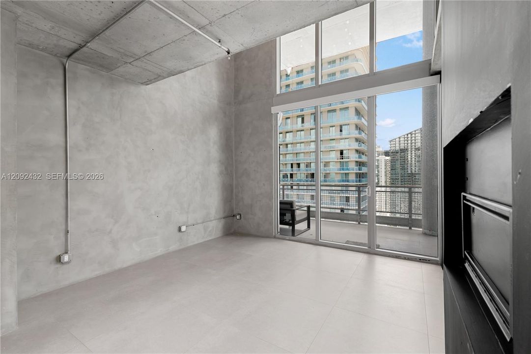 На продажу: $699,999 (2 спален, 2 ванн, 1255 Квадратных фут)