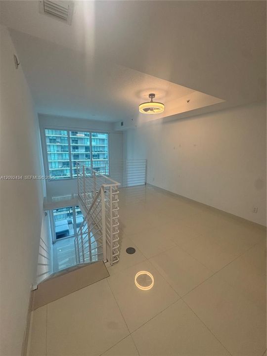 В аренду: $3,100 (1 спален, 1 ванн, 781 Квадратных фут)
