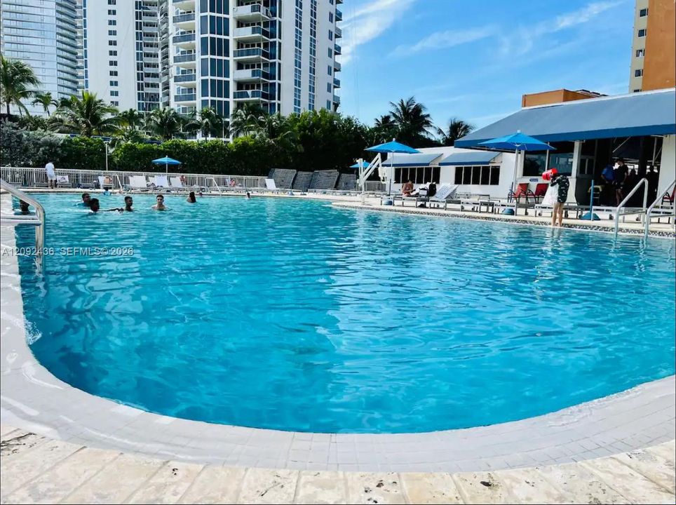 En Venta: $160,000 (0 camas, 1 baños, 360 Pies cuadrados)