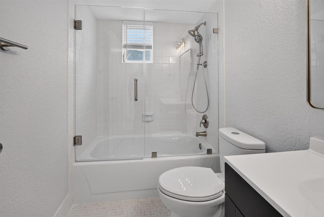 Bathroom 2.