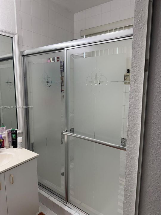 На продажу: $589,995 (3 спален, 2 ванн, 1590 Квадратных фут)