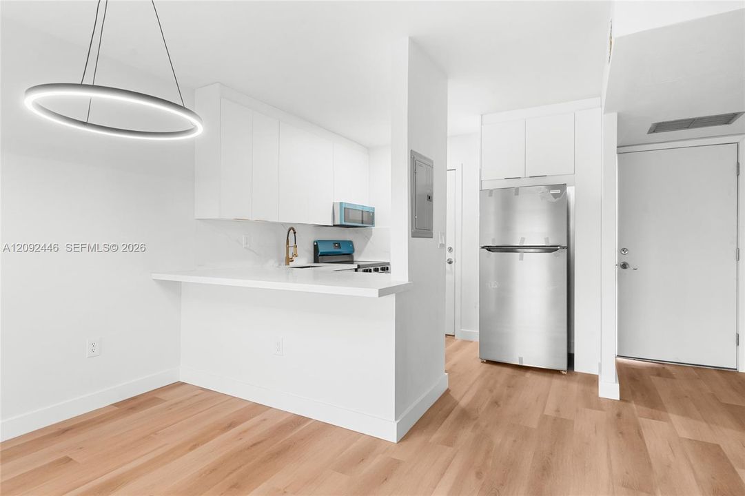 En Venta: $249,000 (1 camas, 1 baños, 768 Pies cuadrados)