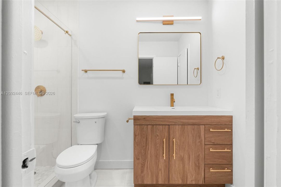 En Venta: $249,000 (1 camas, 1 baños, 768 Pies cuadrados)
