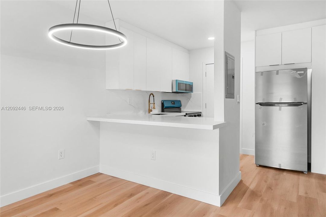 En Venta: $249,000 (1 camas, 1 baños, 768 Pies cuadrados)