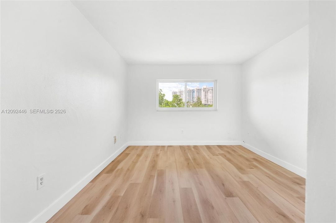 En Venta: $249,000 (1 camas, 1 baños, 768 Pies cuadrados)