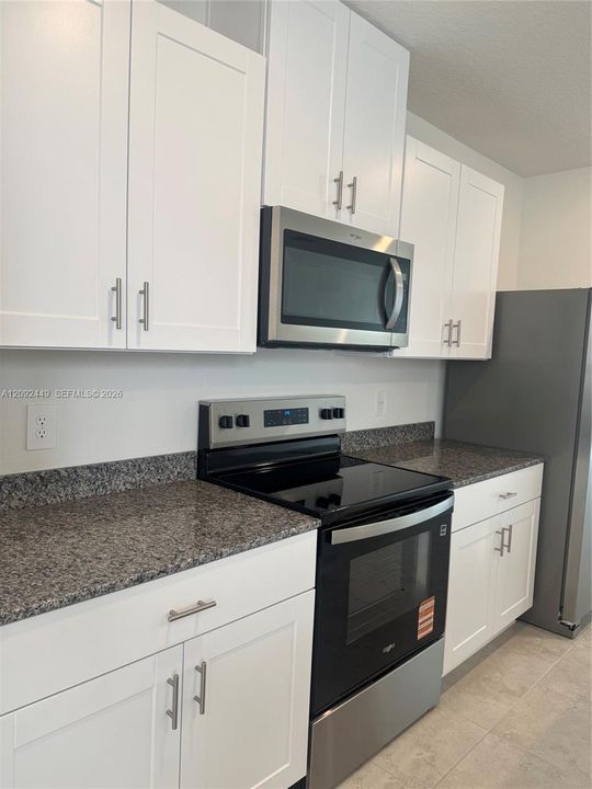 For Rent: $2,000 (3 beds, 2 baths, 1484 Square Feet)