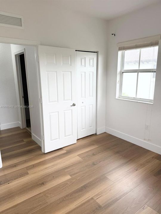 For Rent: $2,900 (3 beds, 2 baths, 1335 Square Feet)