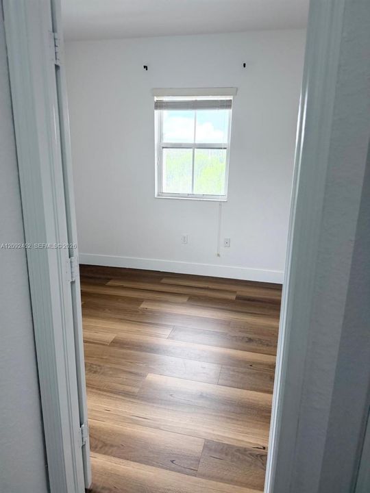 For Rent: $2,900 (3 beds, 2 baths, 1335 Square Feet)