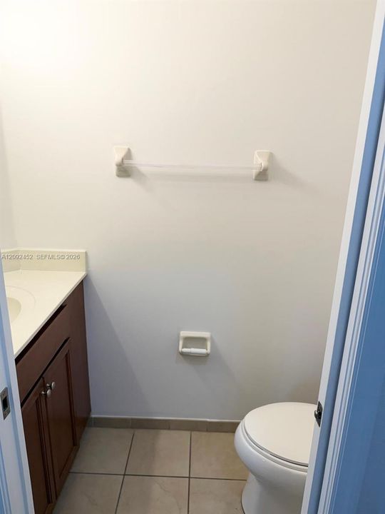 For Rent: $2,900 (3 beds, 2 baths, 1335 Square Feet)