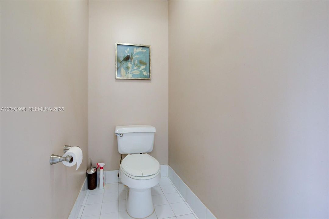 For Sale: $675,000 (3 beds, 2 baths, 1648 Square Feet)