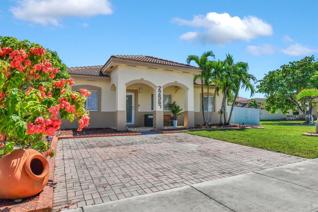 01-22567 SW 102nd Path-1