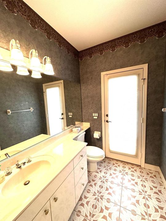 Cabana Bathroom