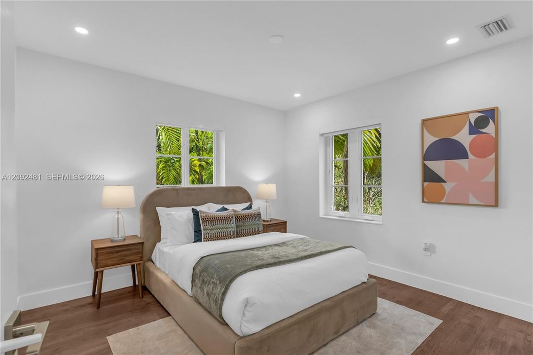 En Venta: $2,400,000 (4 camas, 3 baños, 0 Pies cuadrados)
